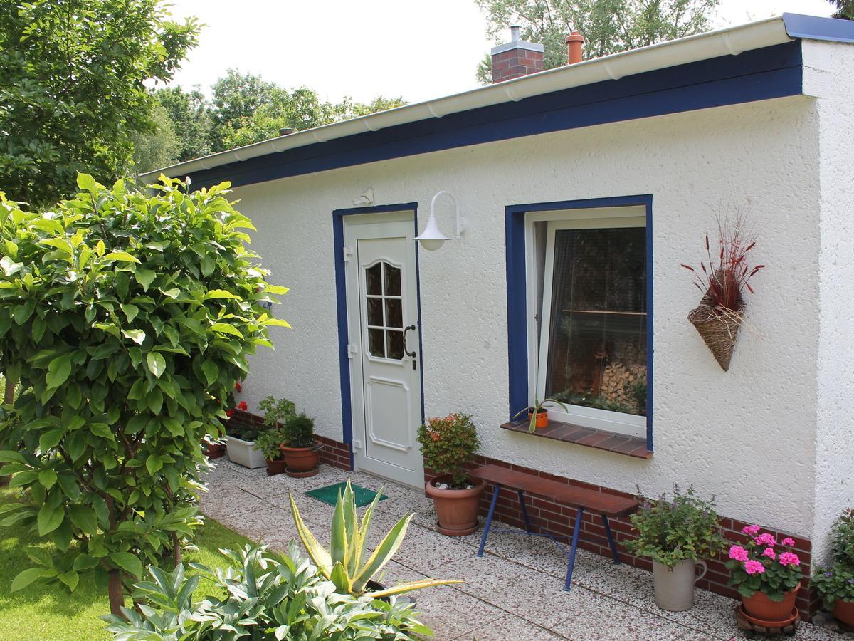 Attractive Bungalow In Damshagen Near The Sea Extérieur photo